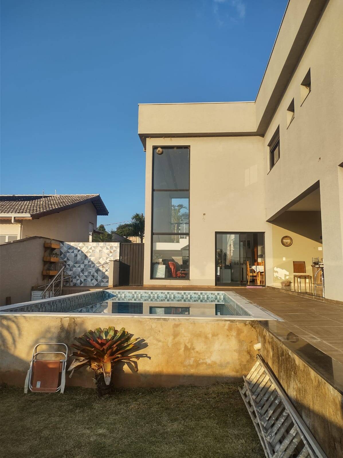 Casa, 4 quartos, 300 m² - Foto 1