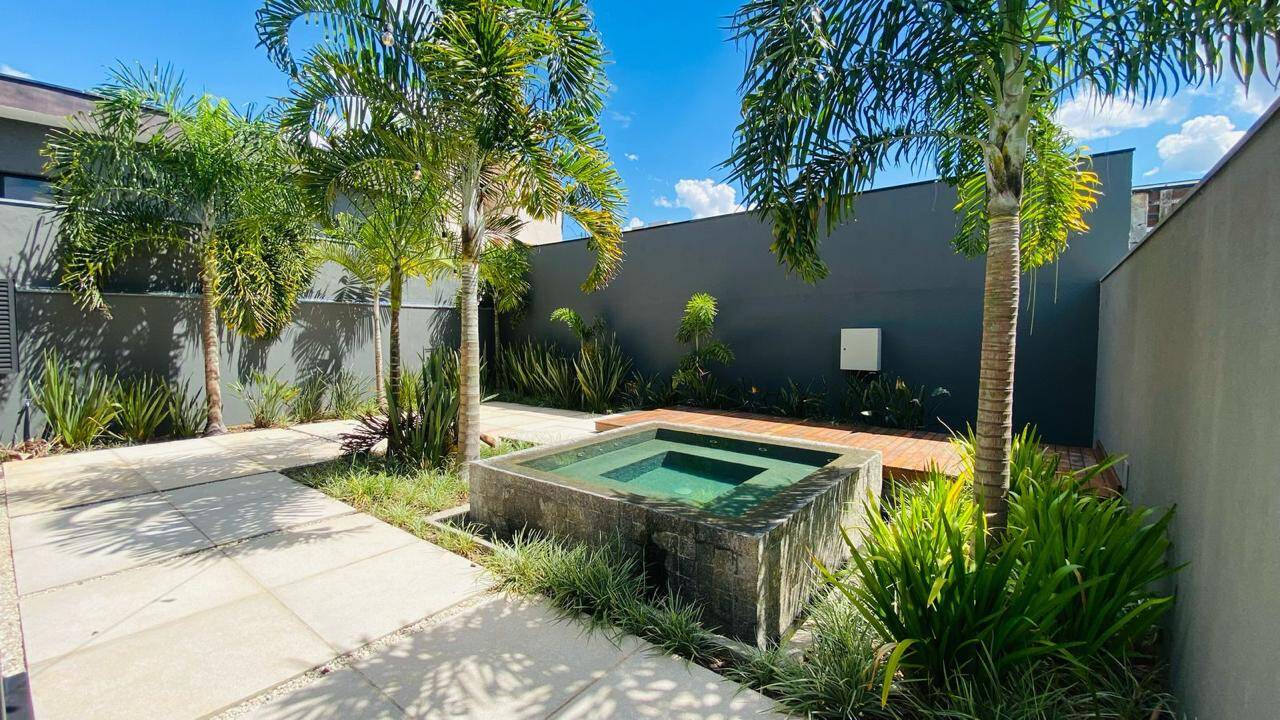 Casa, 3 quartos, 261 m² - Foto 3