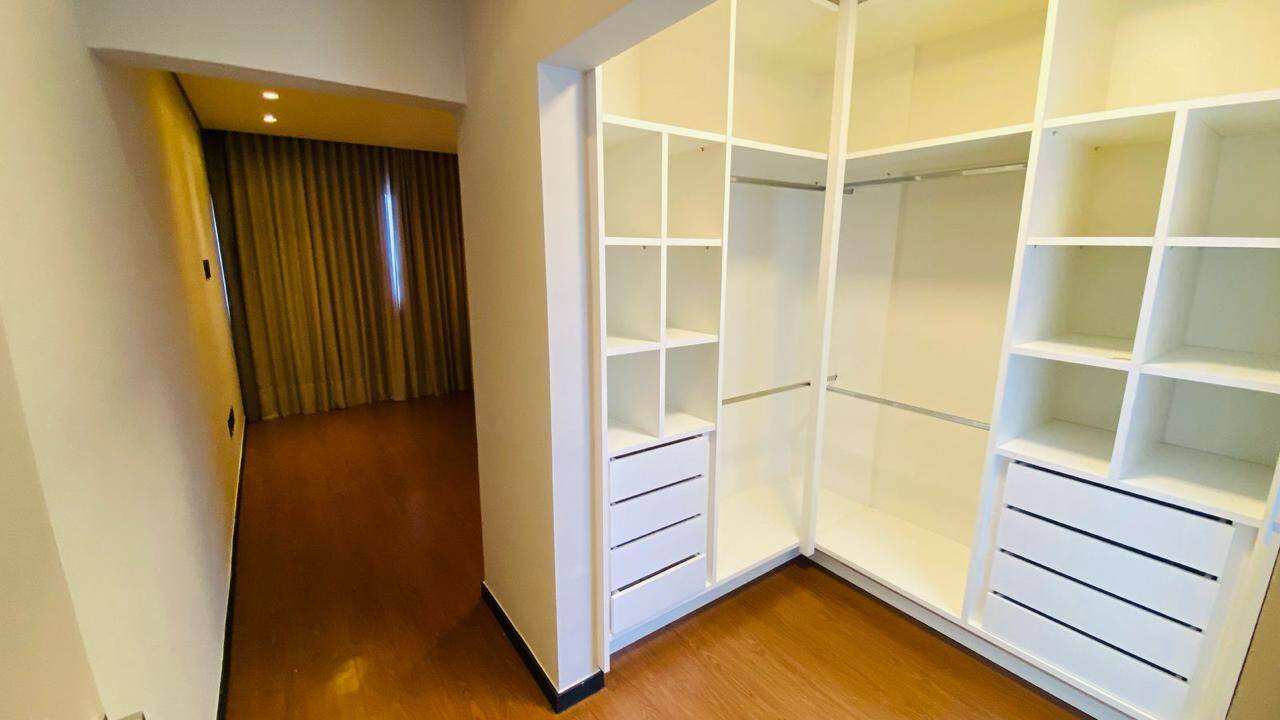 Casa, 3 quartos, 261 m² - Foto 16