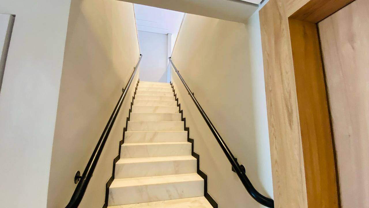 Casa, 3 quartos, 261 m² - Foto 20