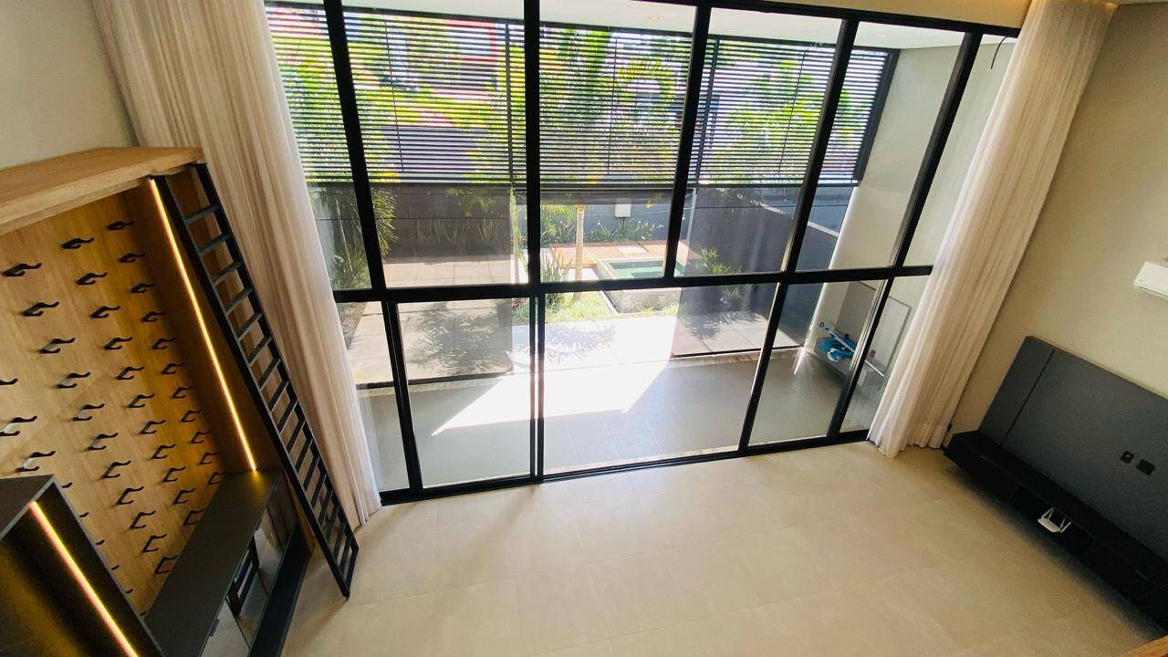 Casa, 3 quartos, 261 m² - Foto 21