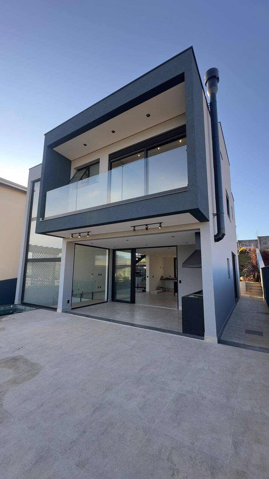 Casa, 3 quartos, 234 m² - Foto 2