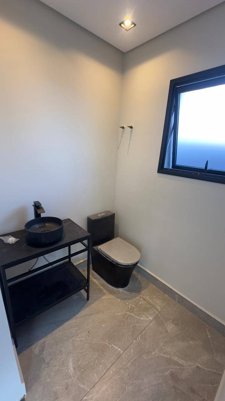 Casa, 3 quartos, 234 m² - Foto 32