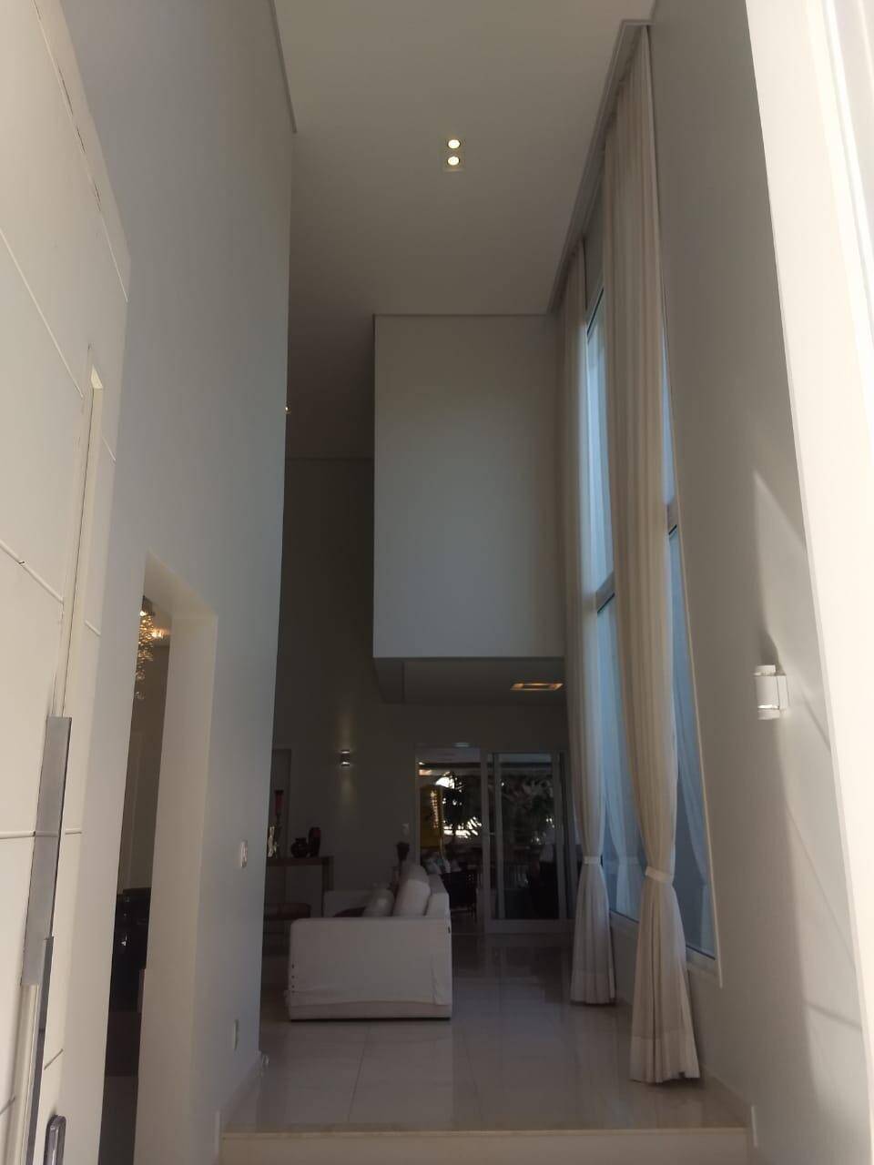 Casa, 5 quartos, 679 m² - Foto 1