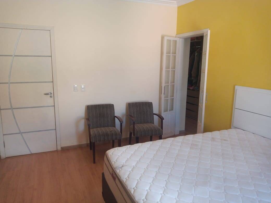 Casa, 3 quartos, 200 m² - Foto 21