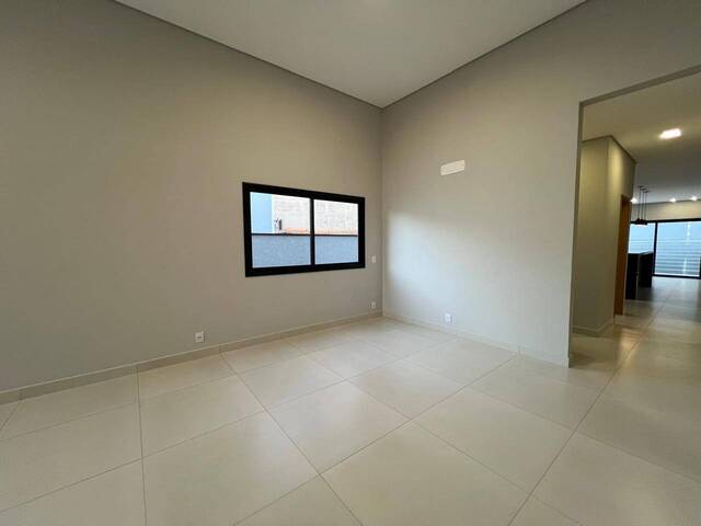 Casa para Venda em Bragança Paulista - 4