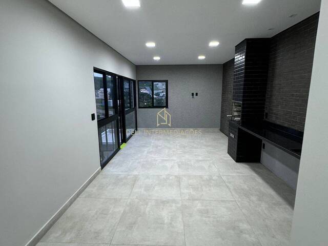 Casa para Venda em Bragança Paulista - 4