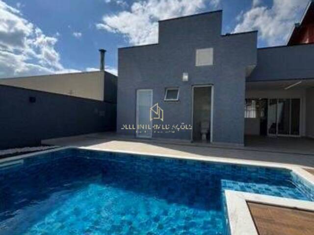 #97 - Casa para Venda em Bragança Paulista - SP