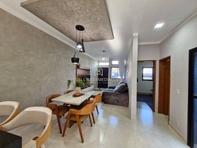 #100 - Casa para Venda em Bragança Paulista - SP