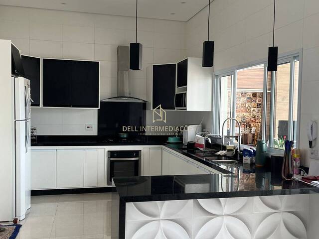 #105 - Casa para Venda em Bragança Paulista - SP