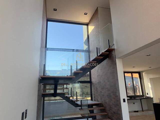 #114 - Casa para Venda em Bragança Paulista - SP