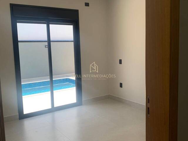 #121 - Casa para Venda em Bragança Paulista - SP