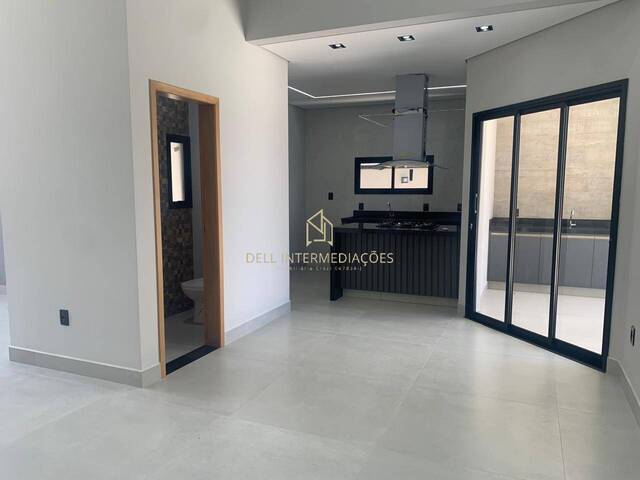 #121 - Casa para Venda em Bragança Paulista - SP