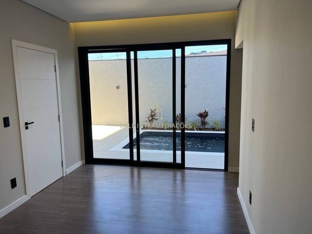 #123 - Casa para Venda em Bragança Paulista - SP